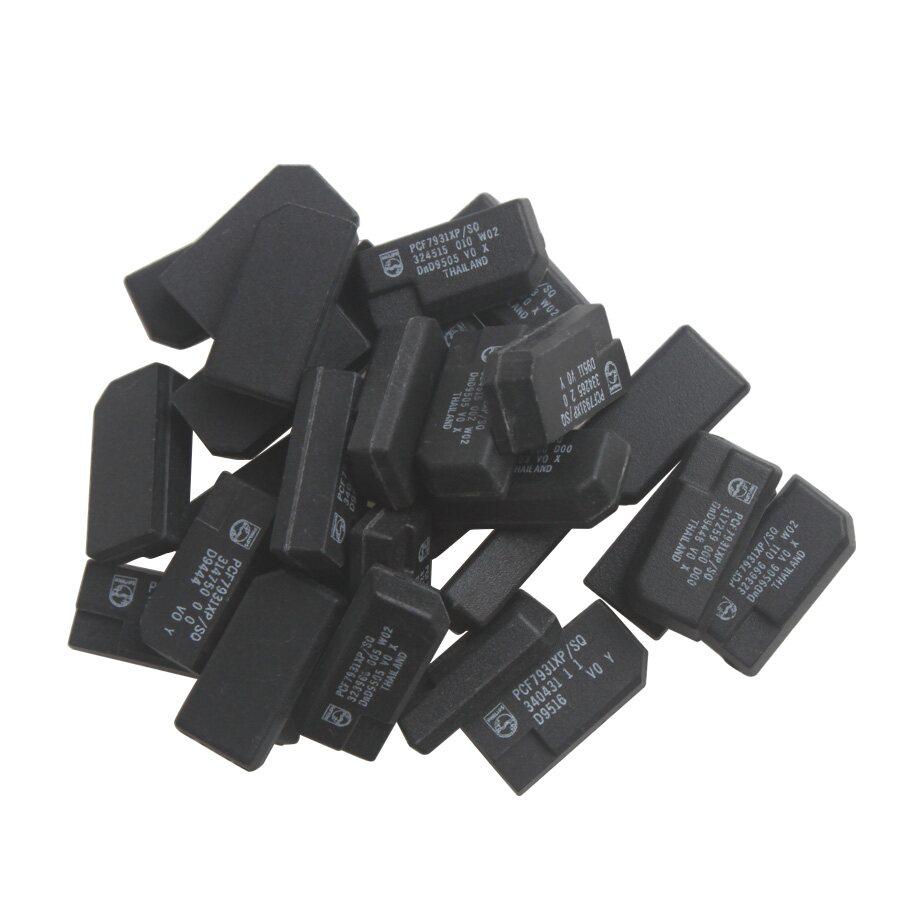 Mercedes and BMW chips pcf793xp / so 10pcs / plud