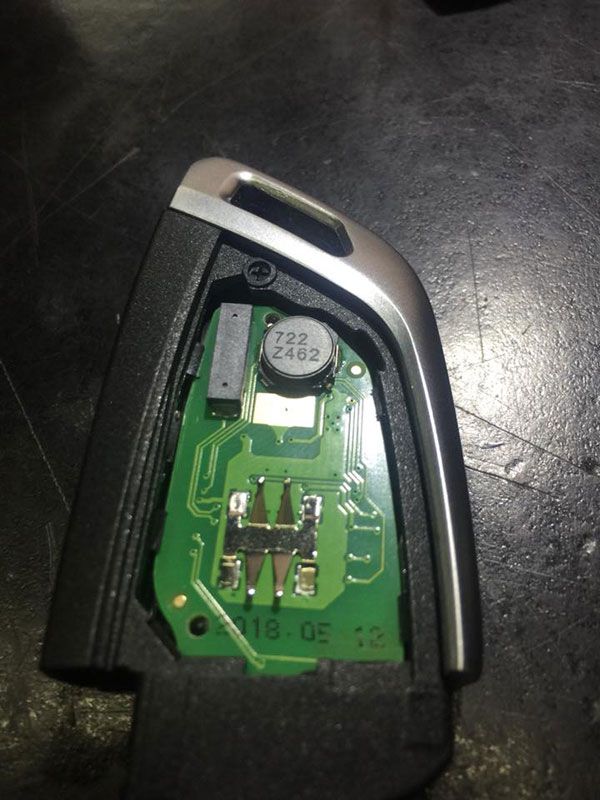 Clé de proximité intelligente universelle Xhorse XSKF01EN